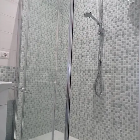 Appartement Vistamare 20 *